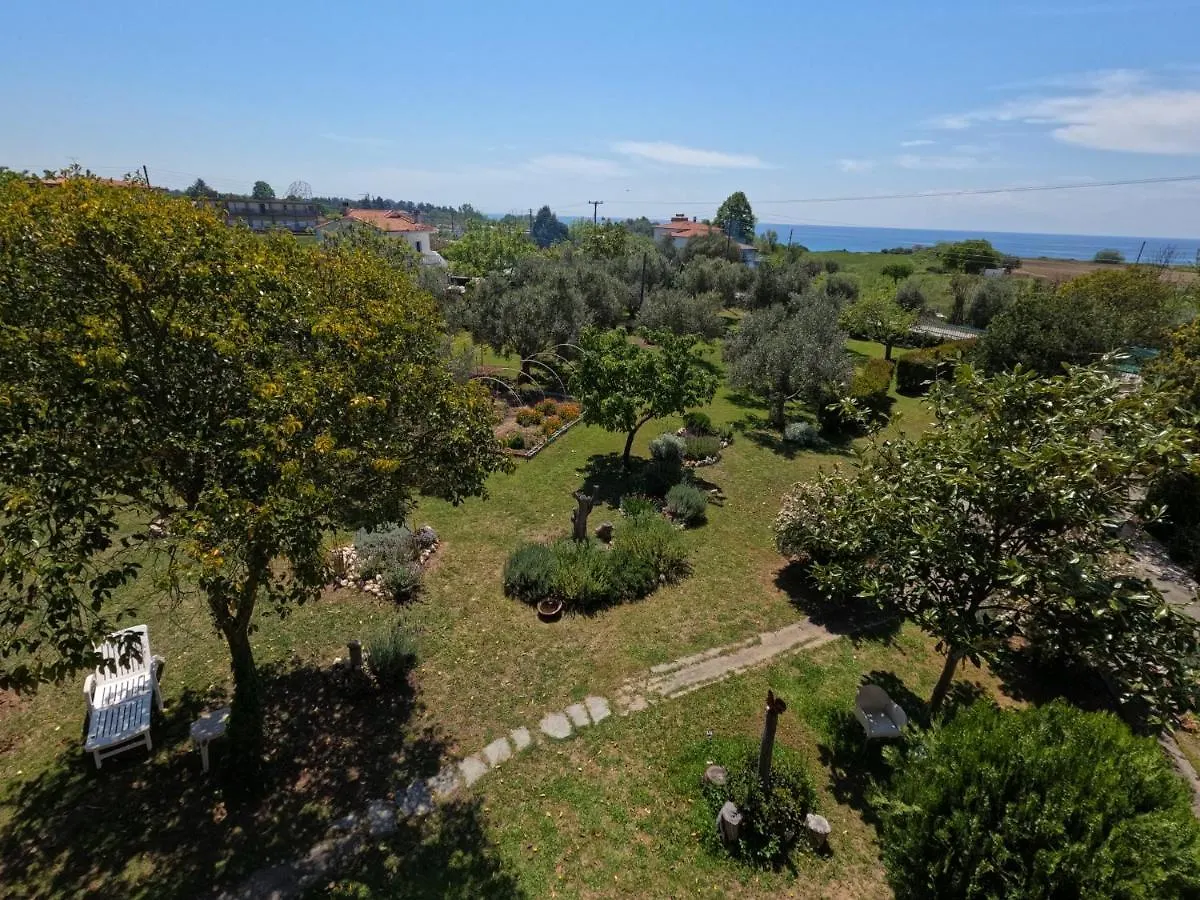 Pond And Pines, By Nice House By The Sea! Epanomí Apartamento